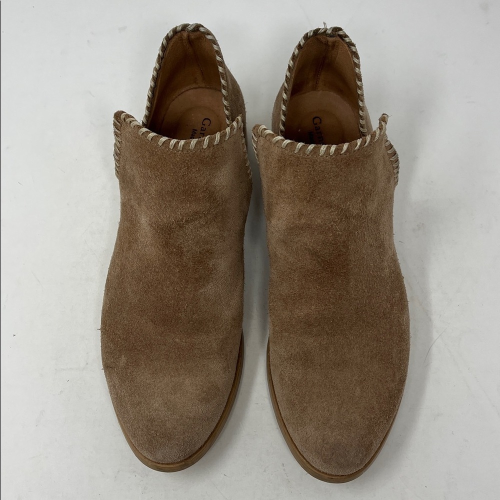 GARNET HILL Lola Whipstitched Boots Tan Suede Slip On Made In Italy Sz 37 US 7 - Picture 4 of 14